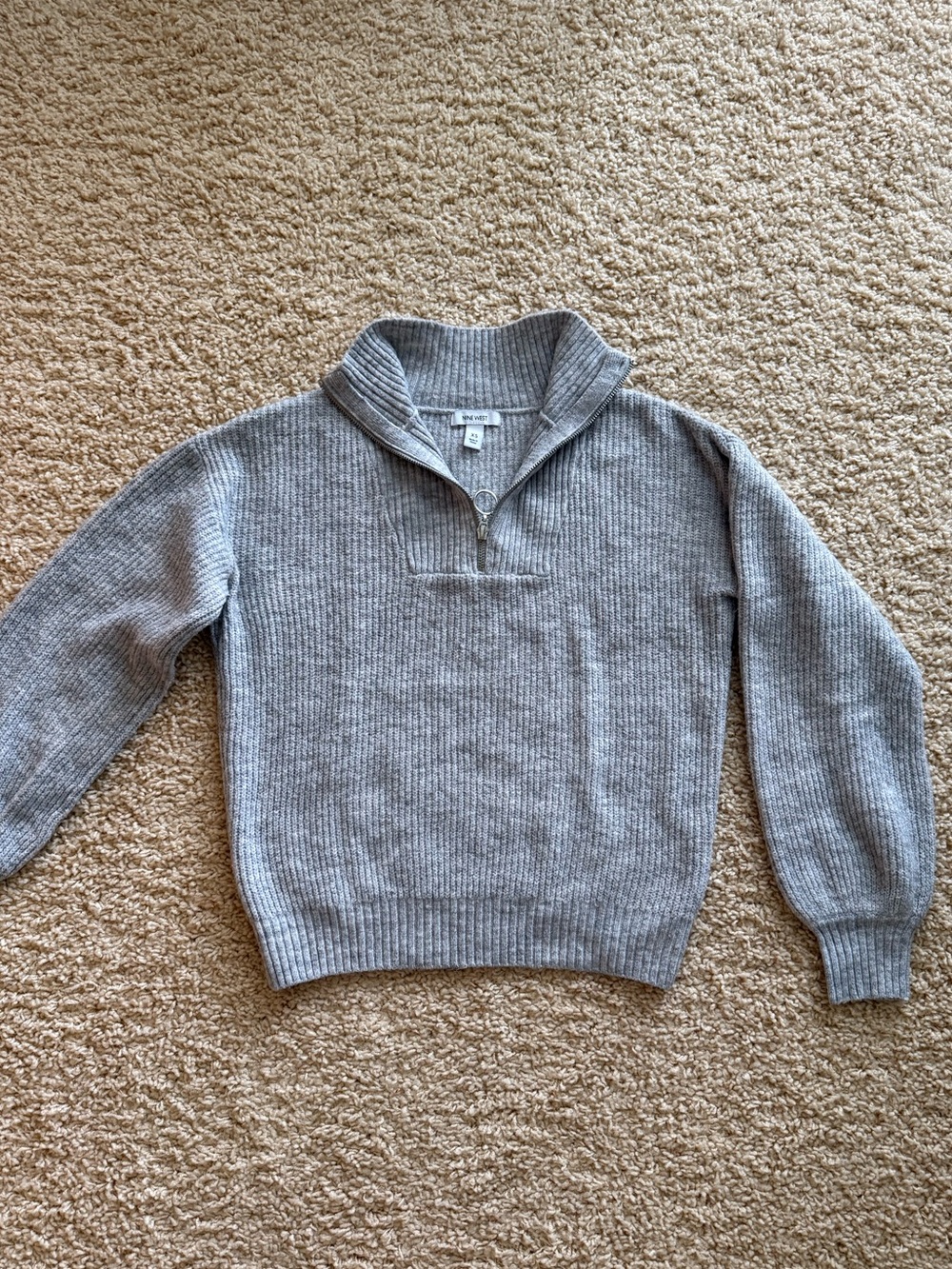 Women’s Gray Quarter-Zip Ribbed Sweater